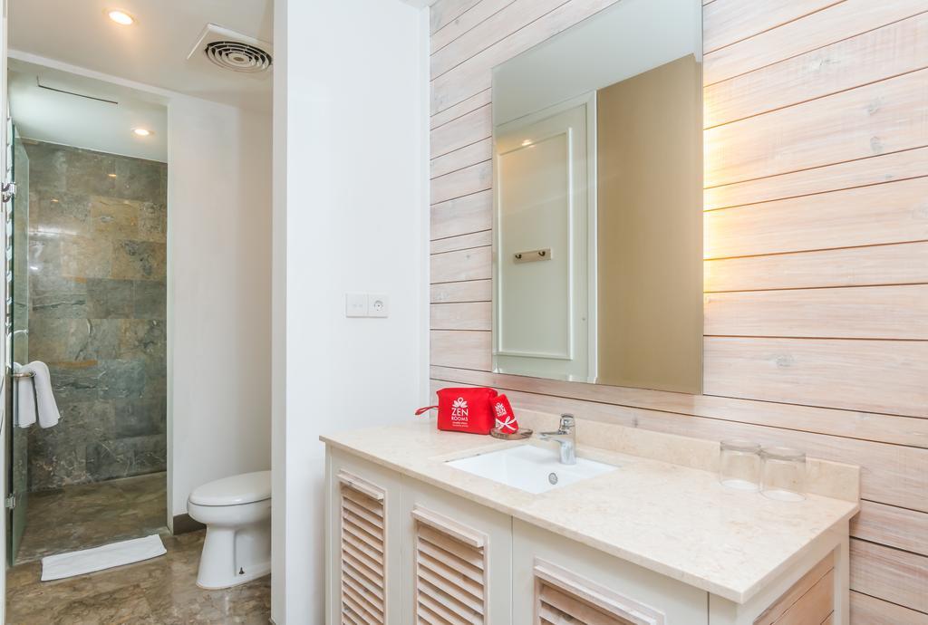 Bed & Breakfast Zen Premium Petitenget Umasari